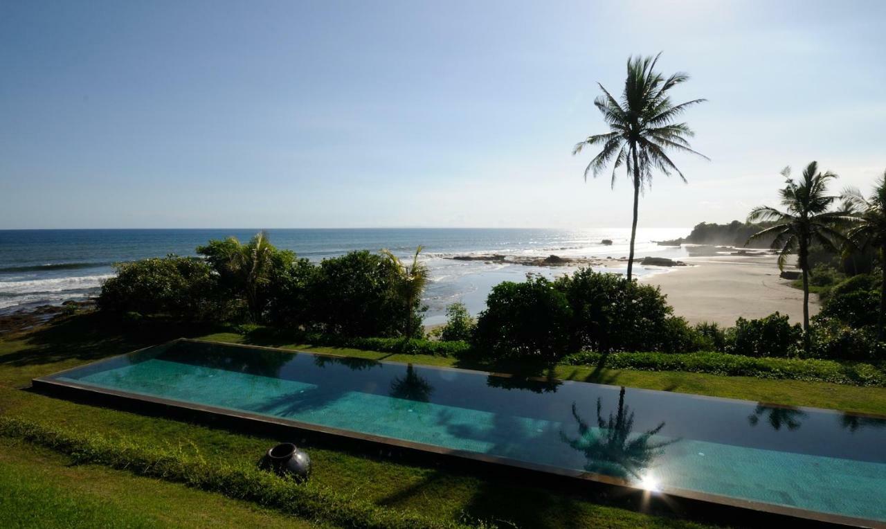 Bulung Daya Beach Villa Retreat Antasari Εξωτερικό φωτογραφία